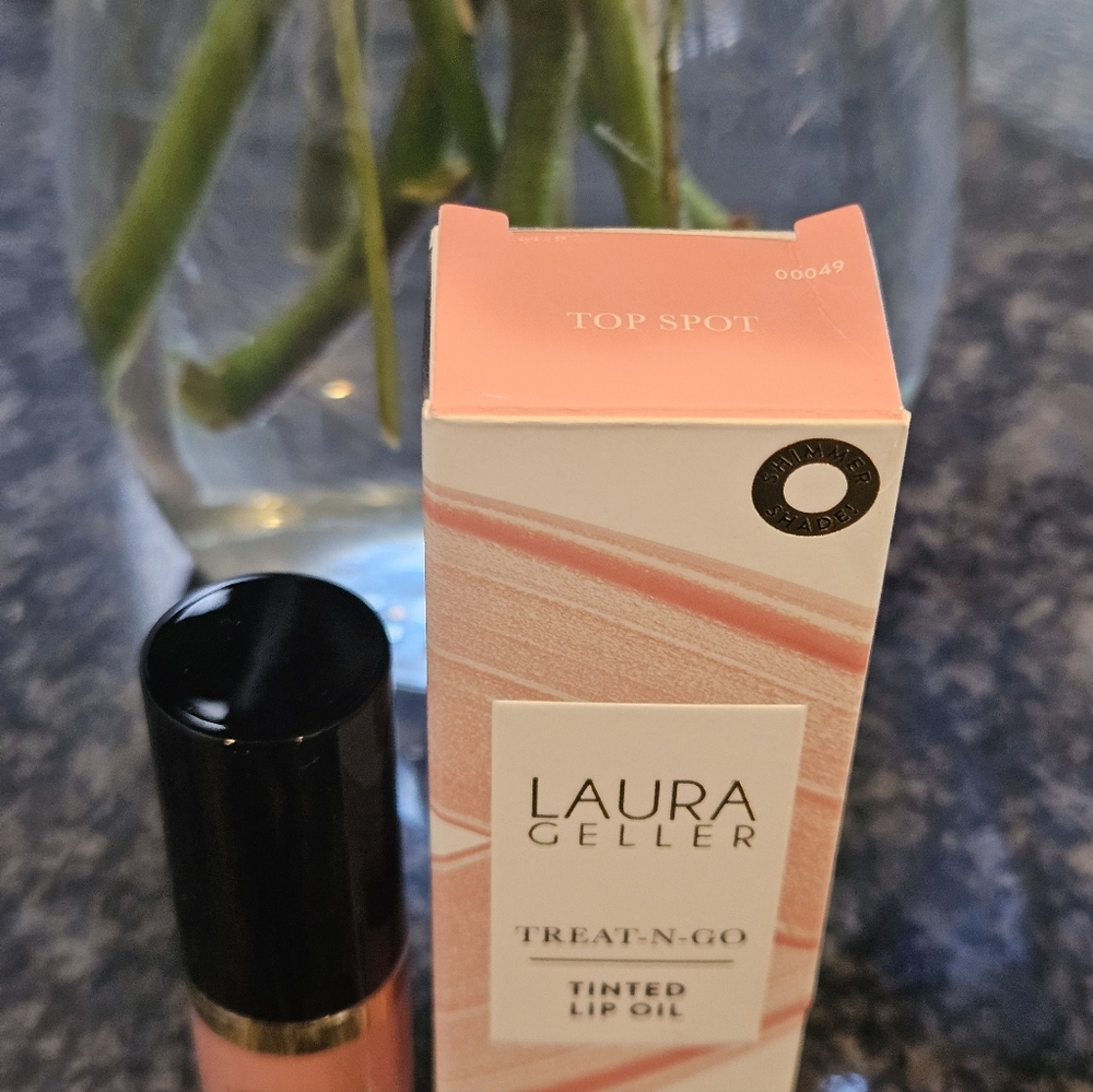 Laura Geller Tinted Lip Oil - Picture 12 of 15